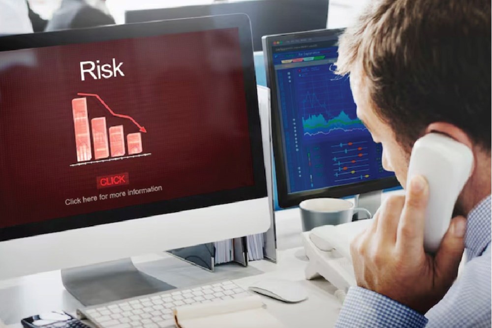 Managing Financial Risk in an Uncertain Business Environment